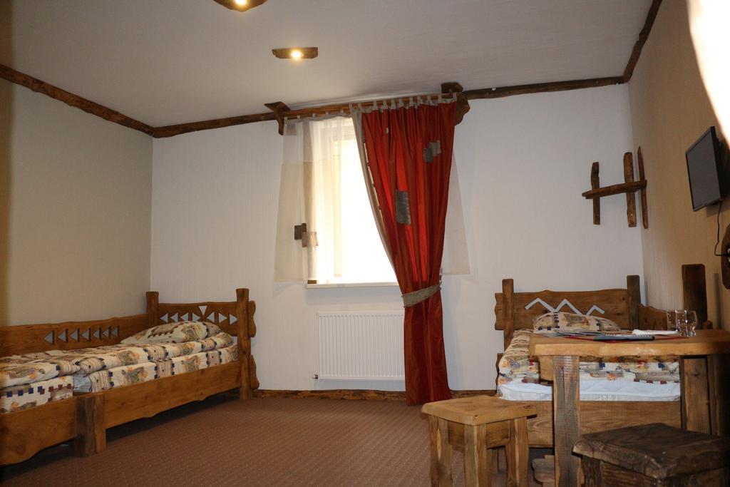 Eco Grill Hotel Restaurant Aquarius Lviv Room photo