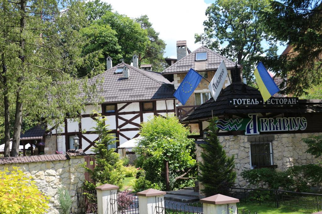 Eco Grill Hotel Restaurant Aquarius Lviv Exterior photo